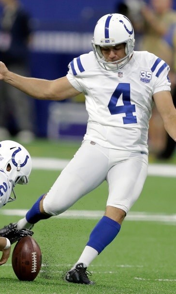 Vinatieri visits Washington with chance at field goal record